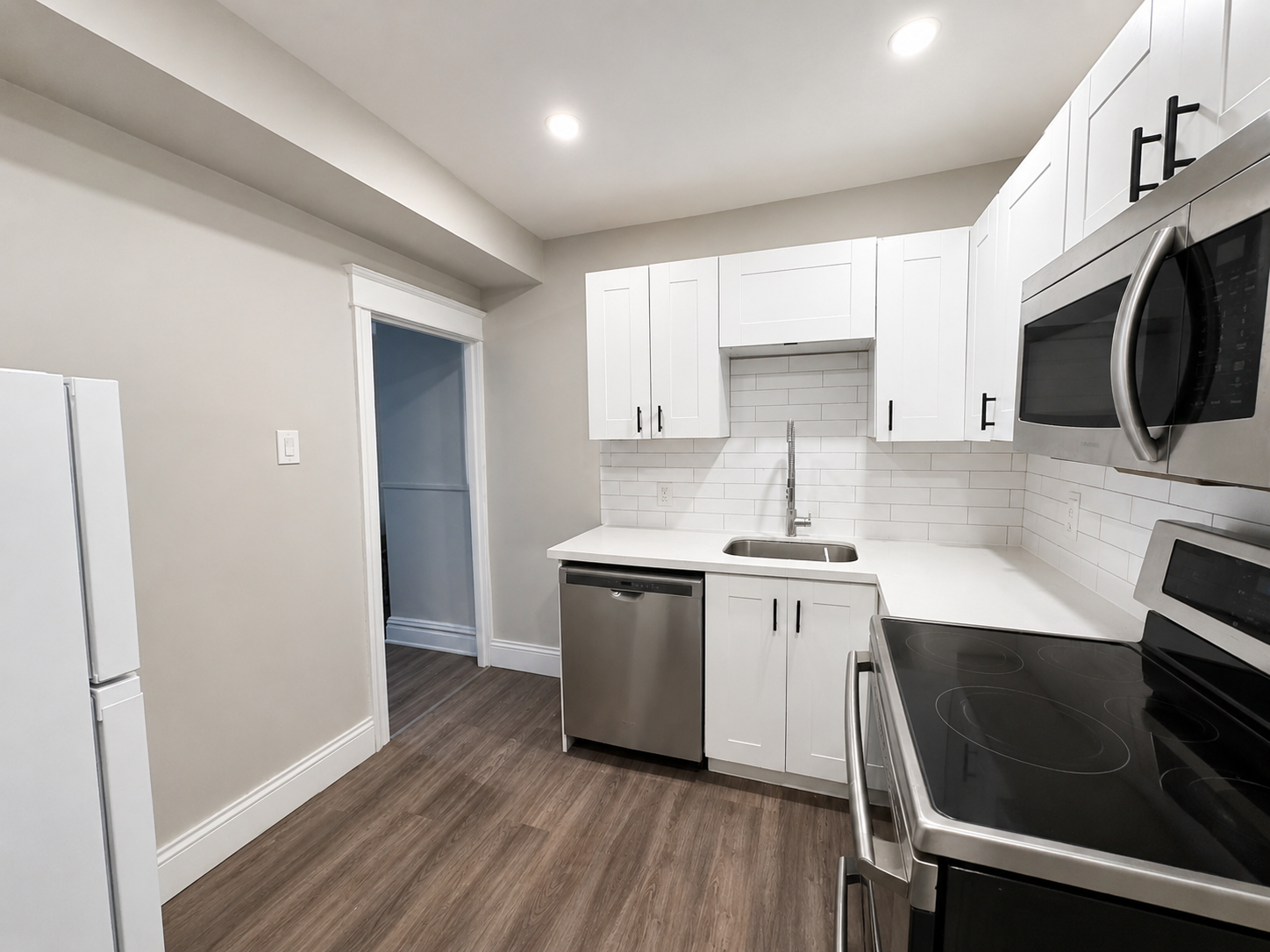 2-29 Gibson Avenue, Hamilton, ON, L8L 6J4 - 4
