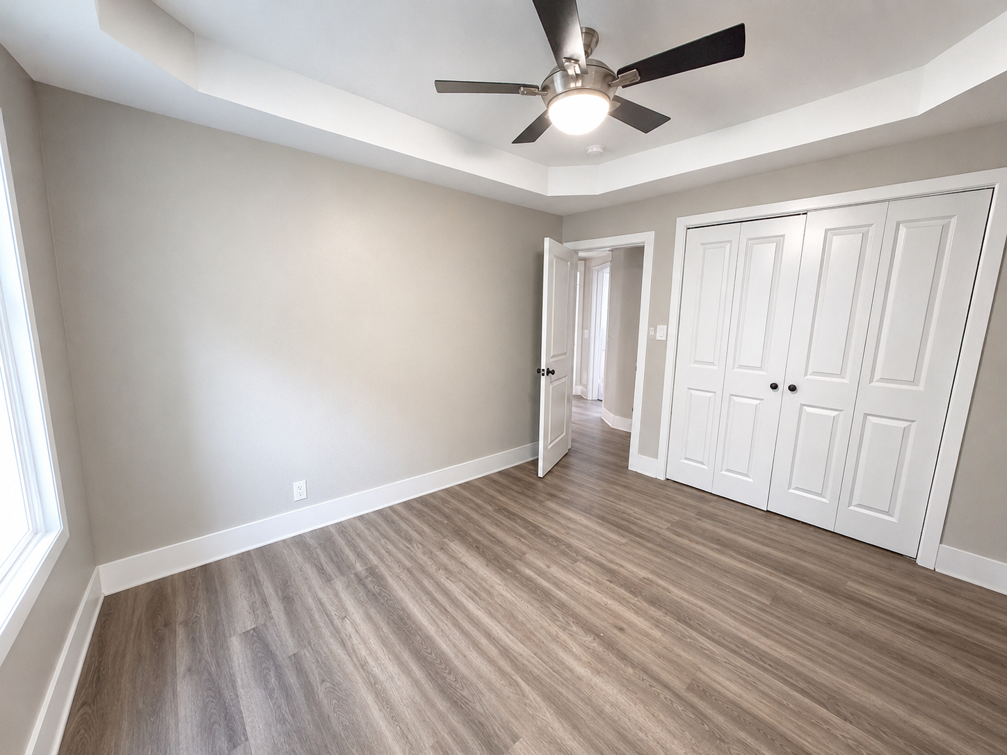 2-29 Gibson Avenue, Hamilton, ON, L8L 6J4 - 3