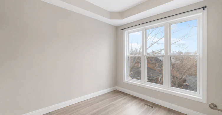 29 Gibson Avenue, Hamilton, ON, L8L 6J4 - 4