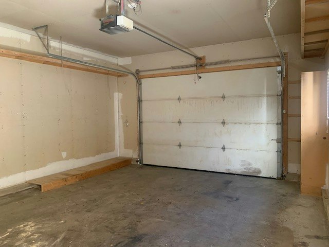 Unit B-9516 103 Avenue B, Grande Prairie, AB, T8V 1B7 - 2