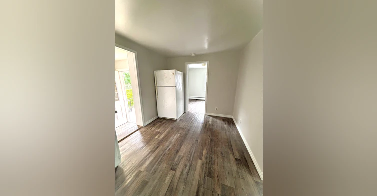 3-352 Park Avenue, Sarnia, ON, N7T 6K3 - 2