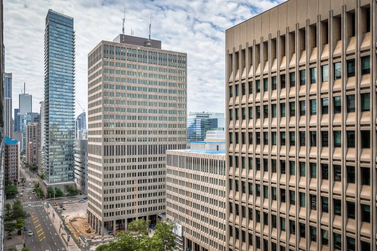 U1714-955 Bay Street, Toronto, ON, M5S 0C6 - 17