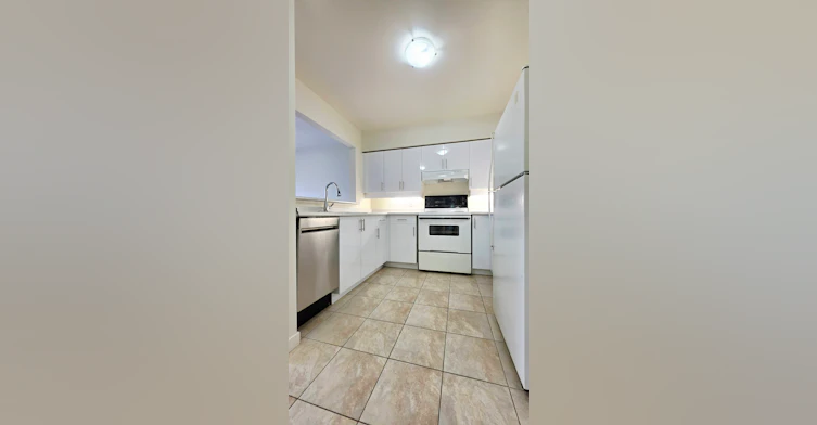 205-3575 West Broadway, Vancouver, BC, V6R 1Y7 - 7