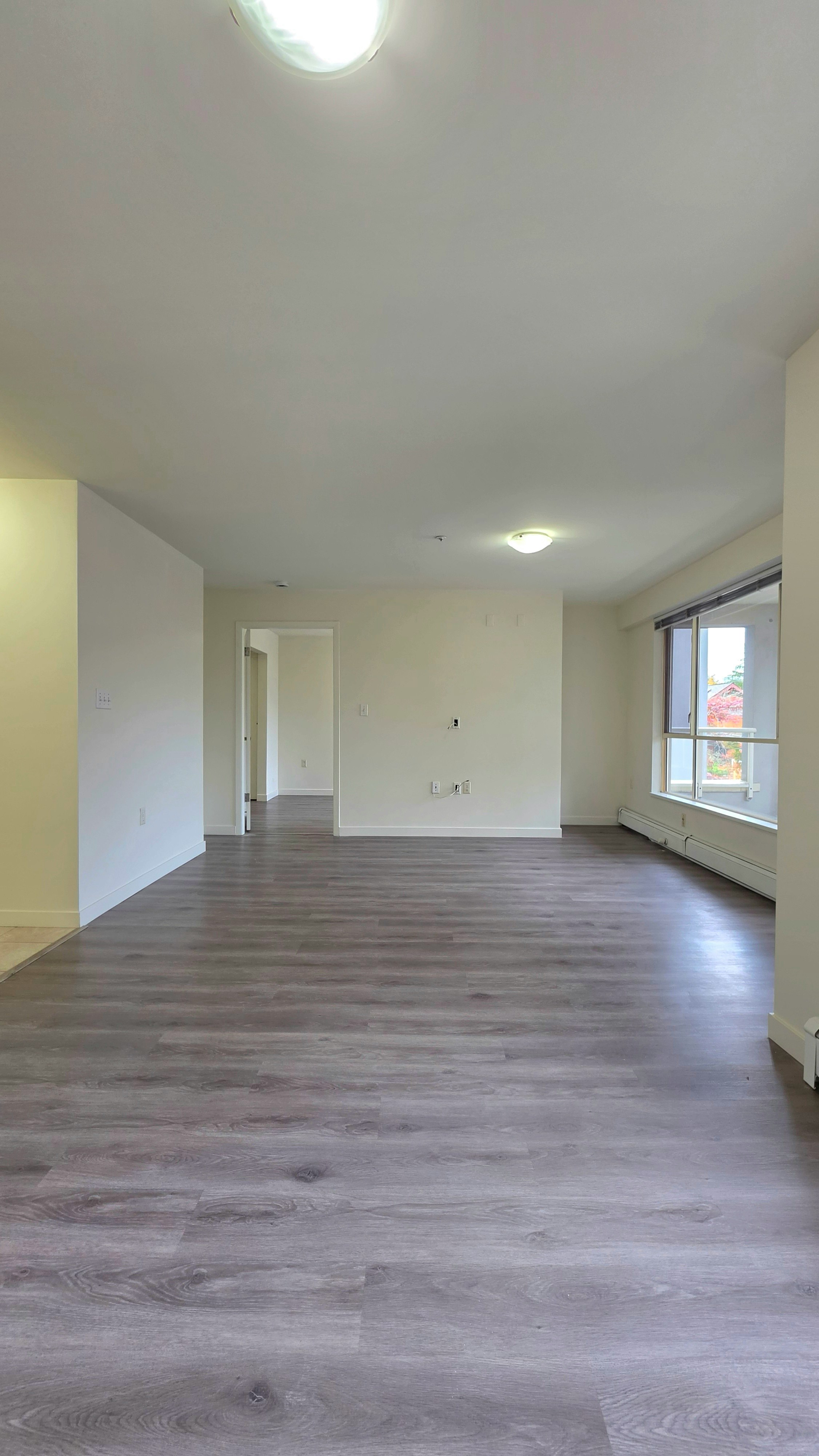 205-3575 West Broadway, Vancouver, BC, V6R 1Y7 - 4