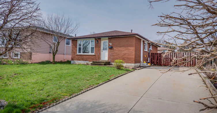 40 Laird Drive, Hamilton, ON, L8T 4L7 - 2