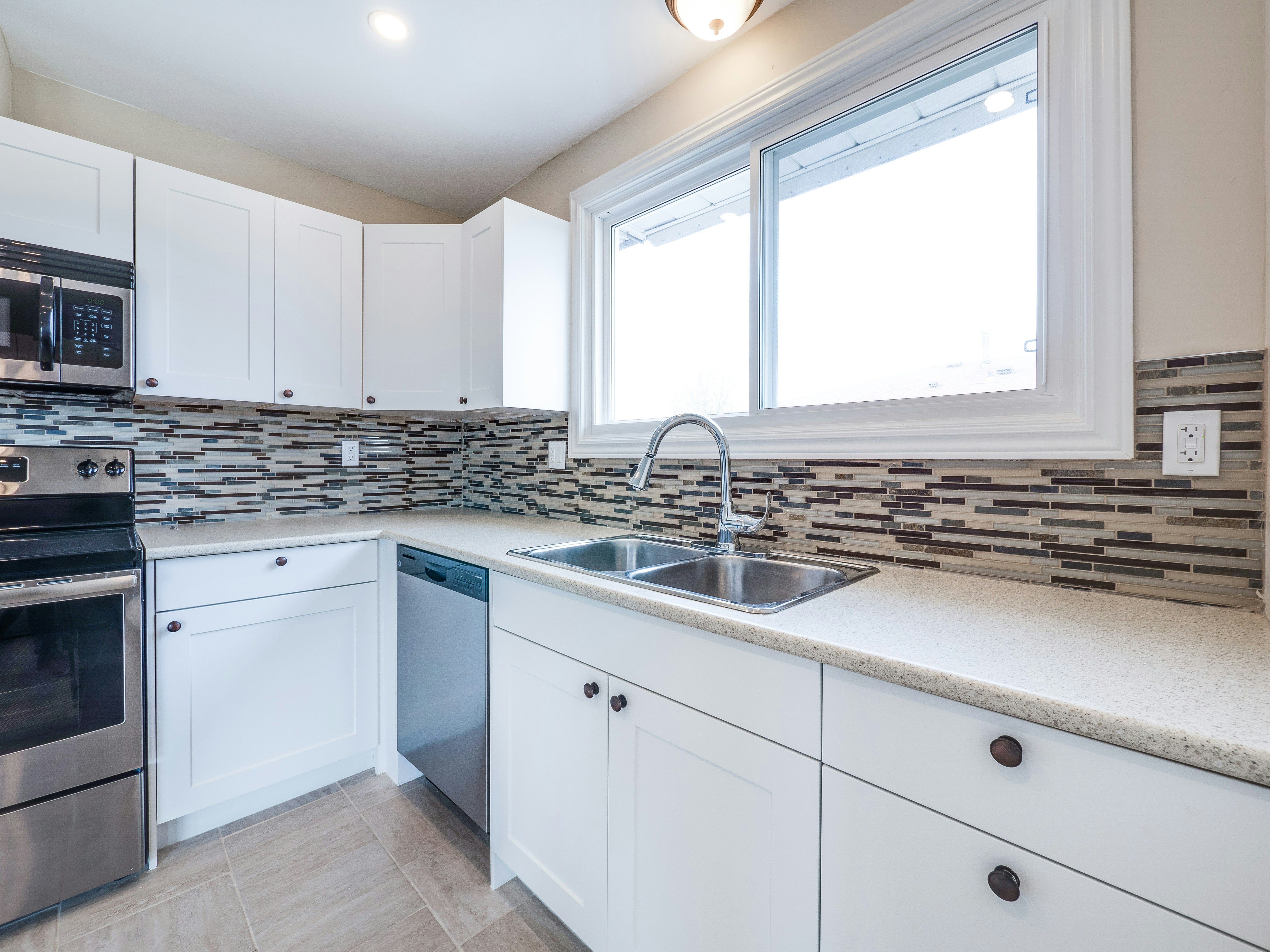 40 Laird Drive, Hamilton, ON, L8T 4L7 - 7