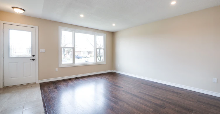 40 Laird Drive, Hamilton, ON, L8T 4L7 - 4