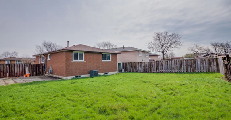 40 Laird Drive, Hamilton, ON, L8T 4L7 - 14
