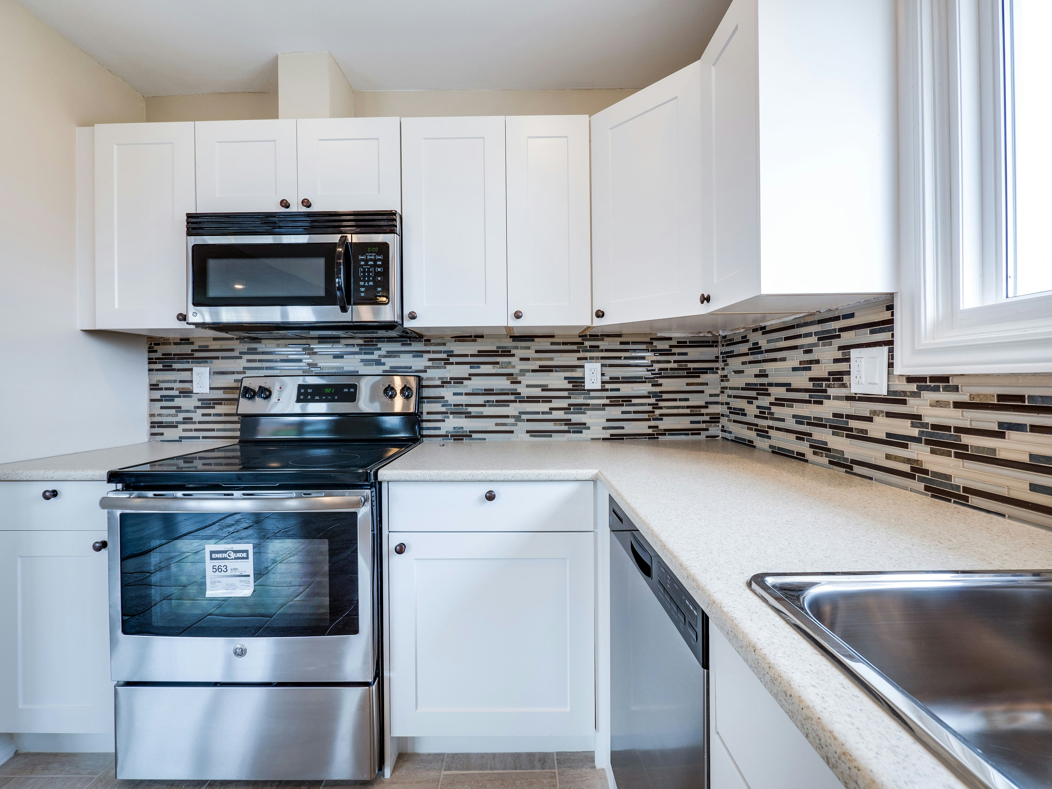 40 Laird Drive, Hamilton, ON, L8T 4L7 - 8