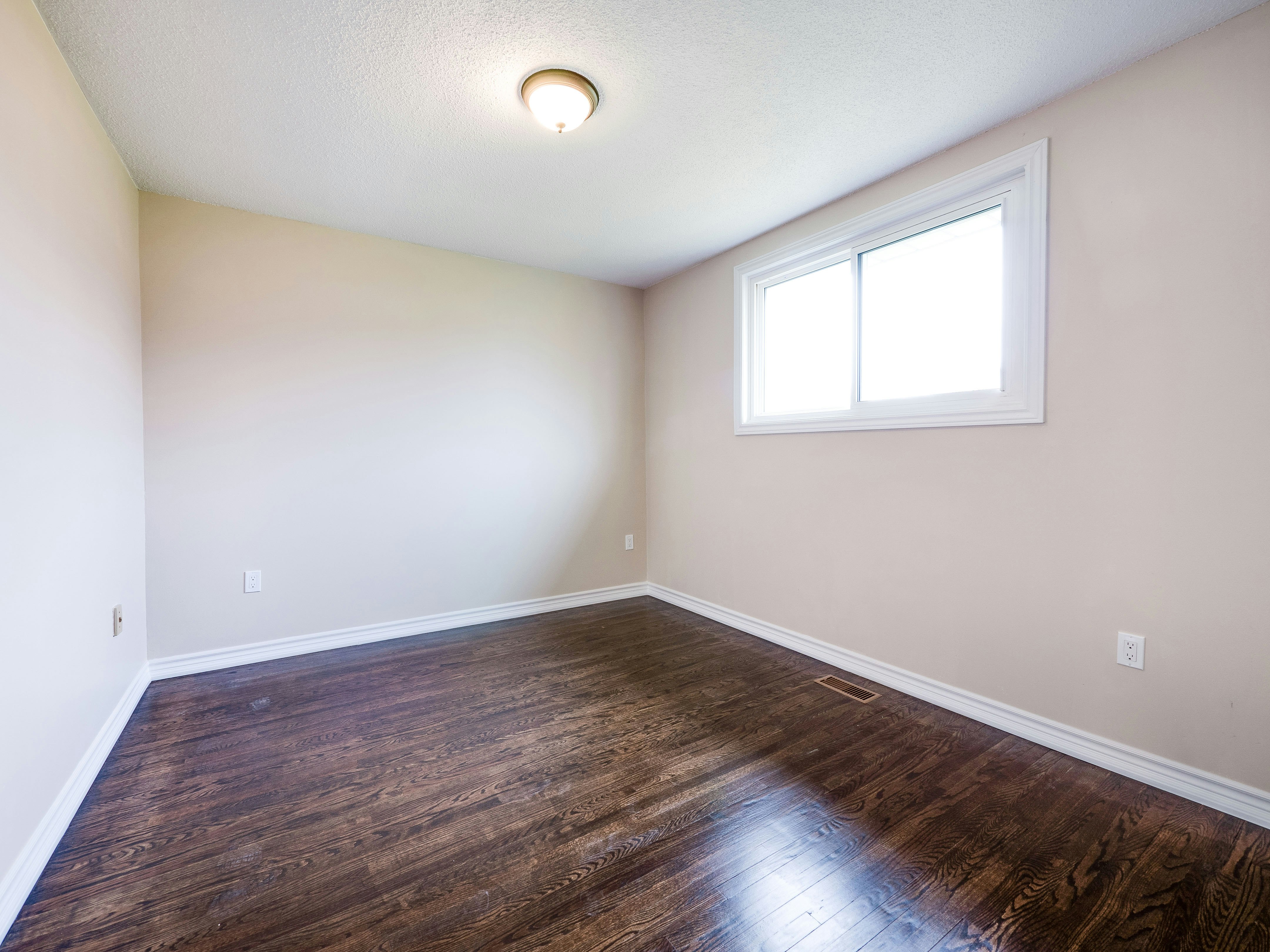 40 Laird Drive, Hamilton, ON, L8T 4L7 - 10