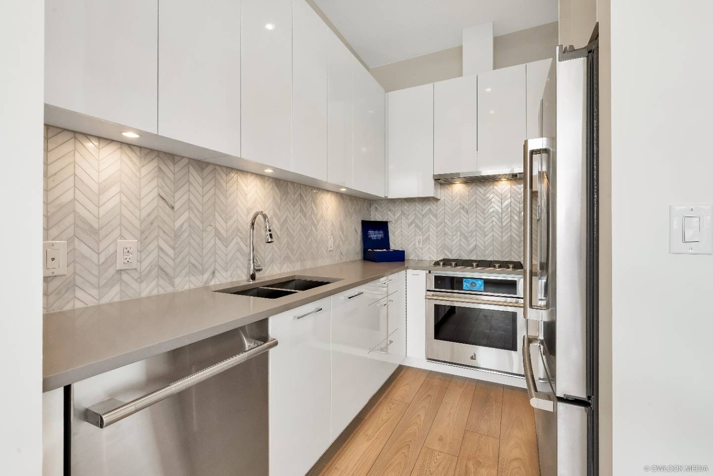 TH3-3559 E Kent Avenue, Vancouver, BC, V5S 0H6