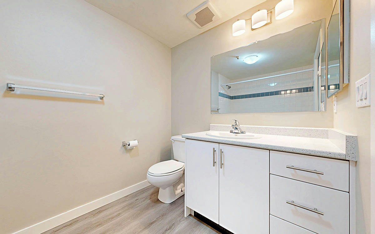 111-2425 West 4th Avenue, Vancouver, BC, V6K 1P4 - 6
