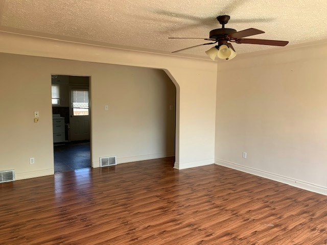 M-10120 103 Avenue M, Grande Prairie, AB, T8V 1C1 - 2