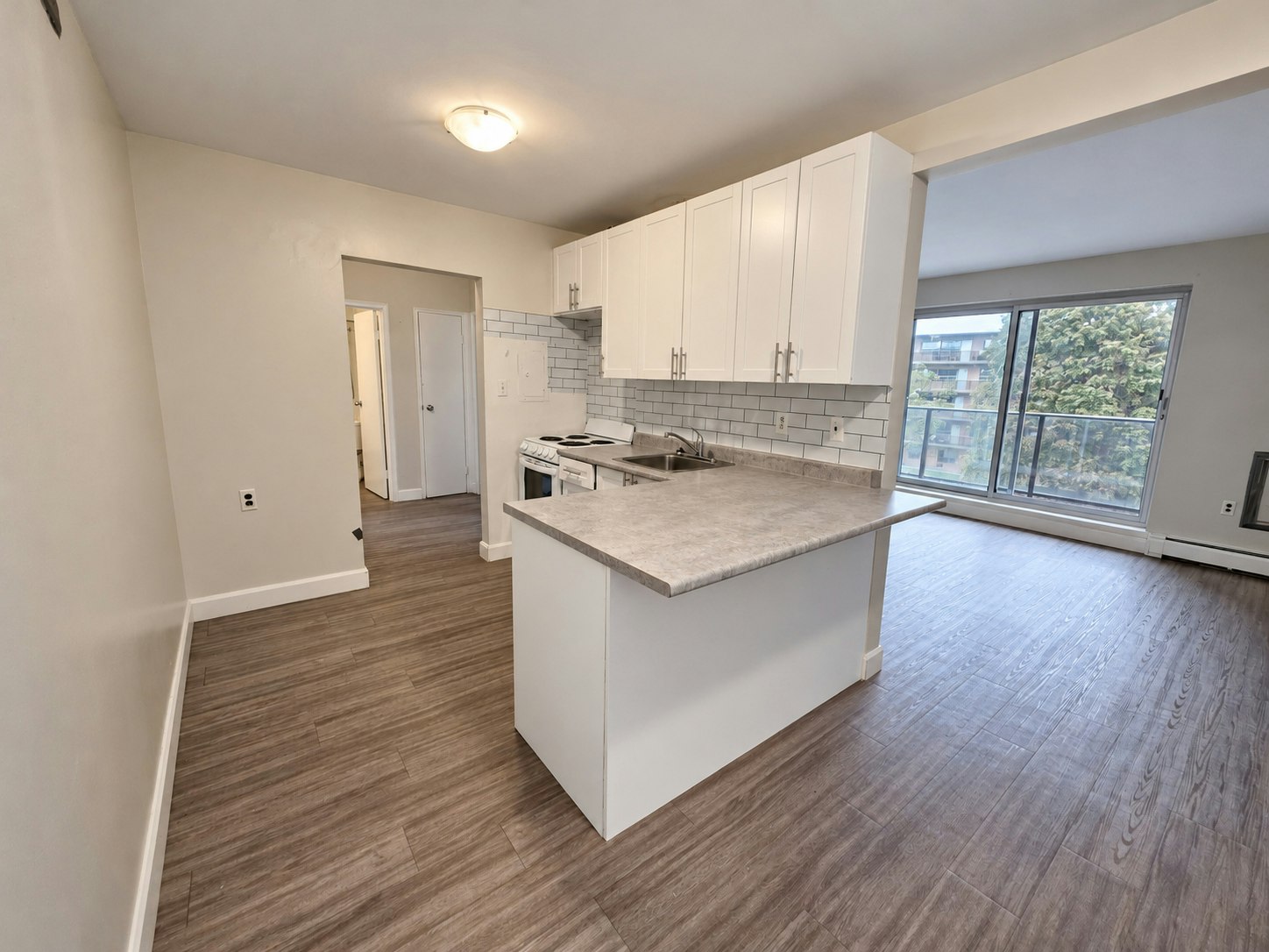 404-875 Colborne Road, Sarnia, ON, N7V 3K1 - 6