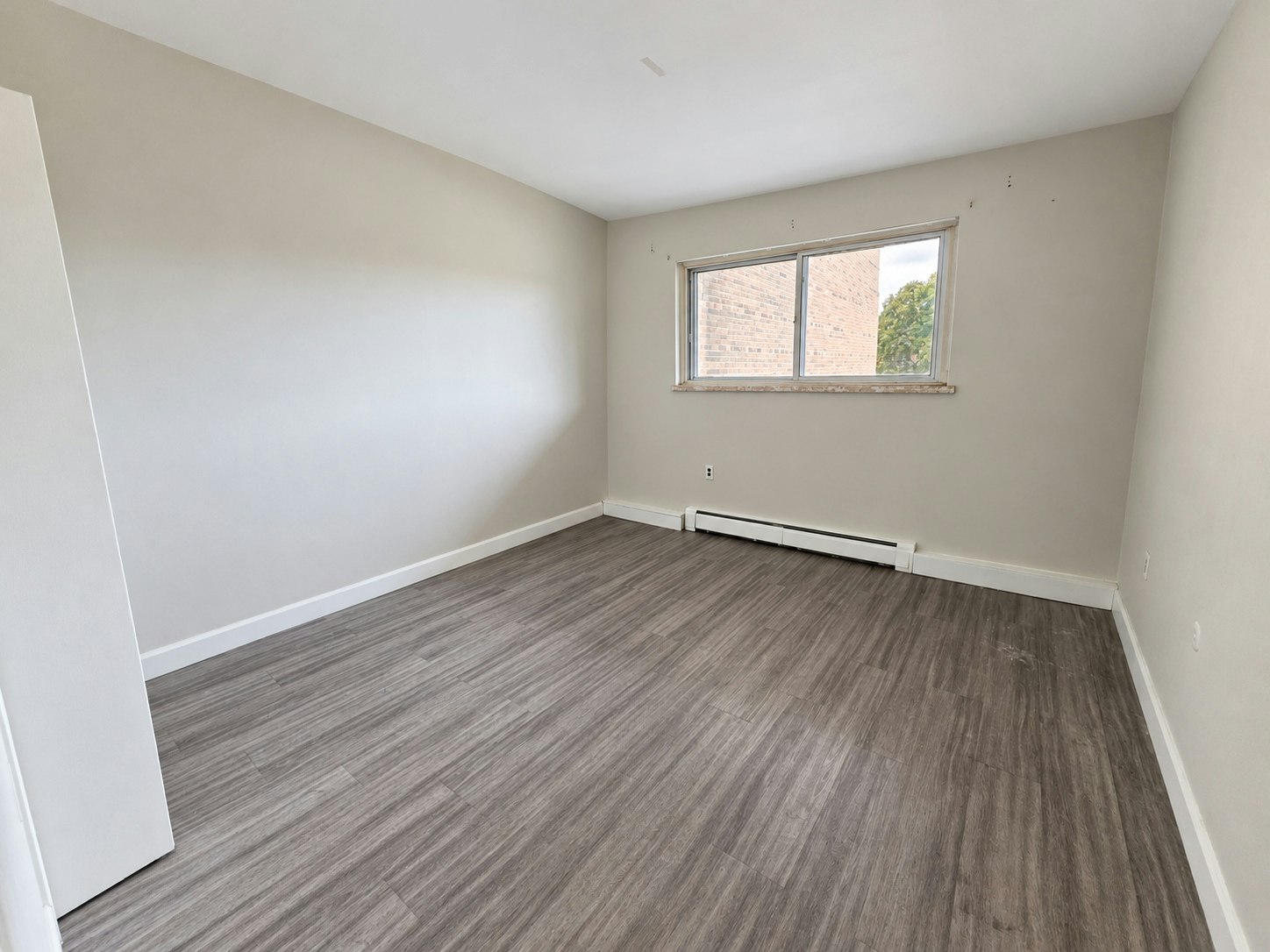 404-875 Colborne Road, Sarnia, ON, N7V 3K1 - 11