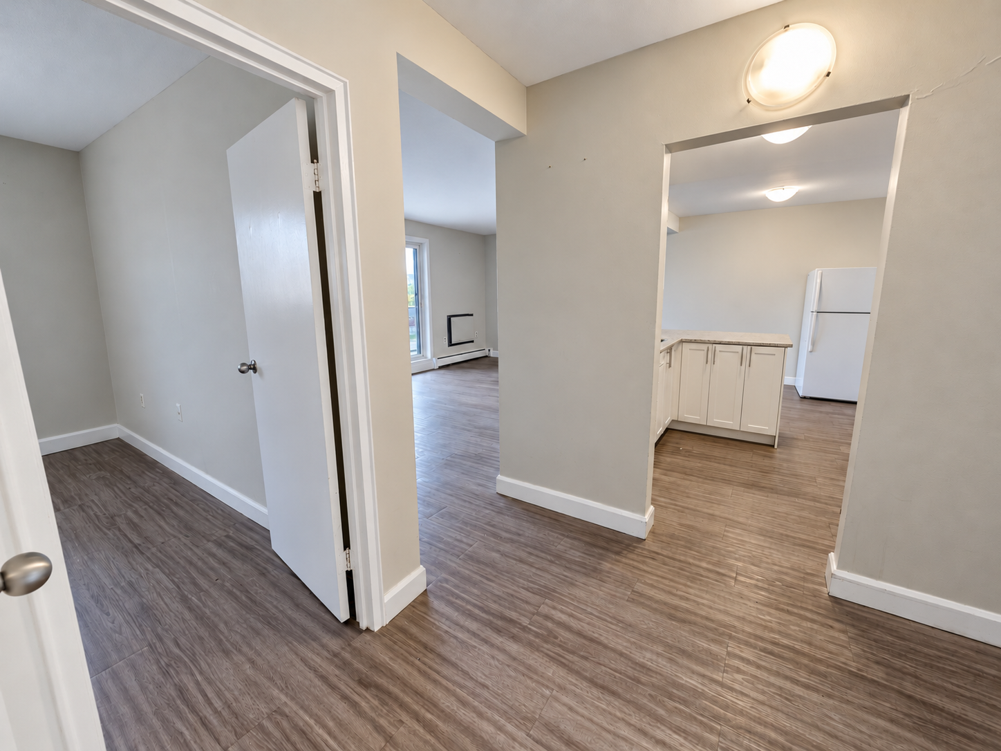 404-875 Colborne Road, Sarnia, ON, N7V 3K1 - 3