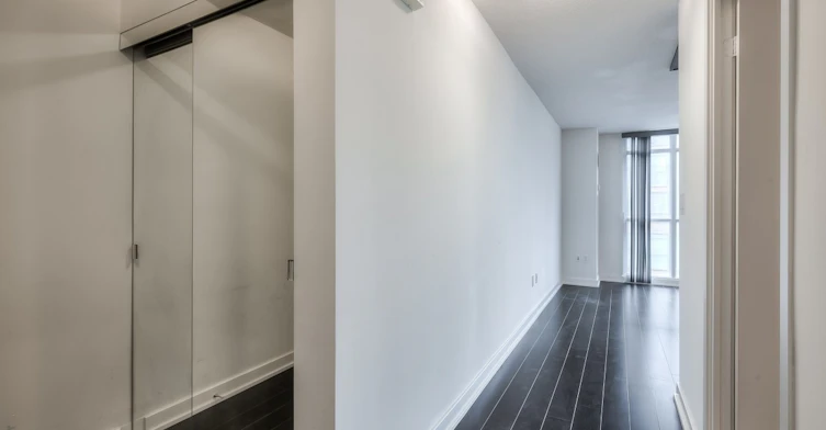 836-15 Iceboat Terrace, Toronto, ON, M5V 4A5 - 20