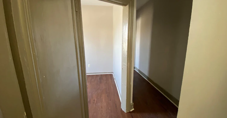 28 Eastchester Avenue, St. Catharines, ON, L2P 2V6 - 4