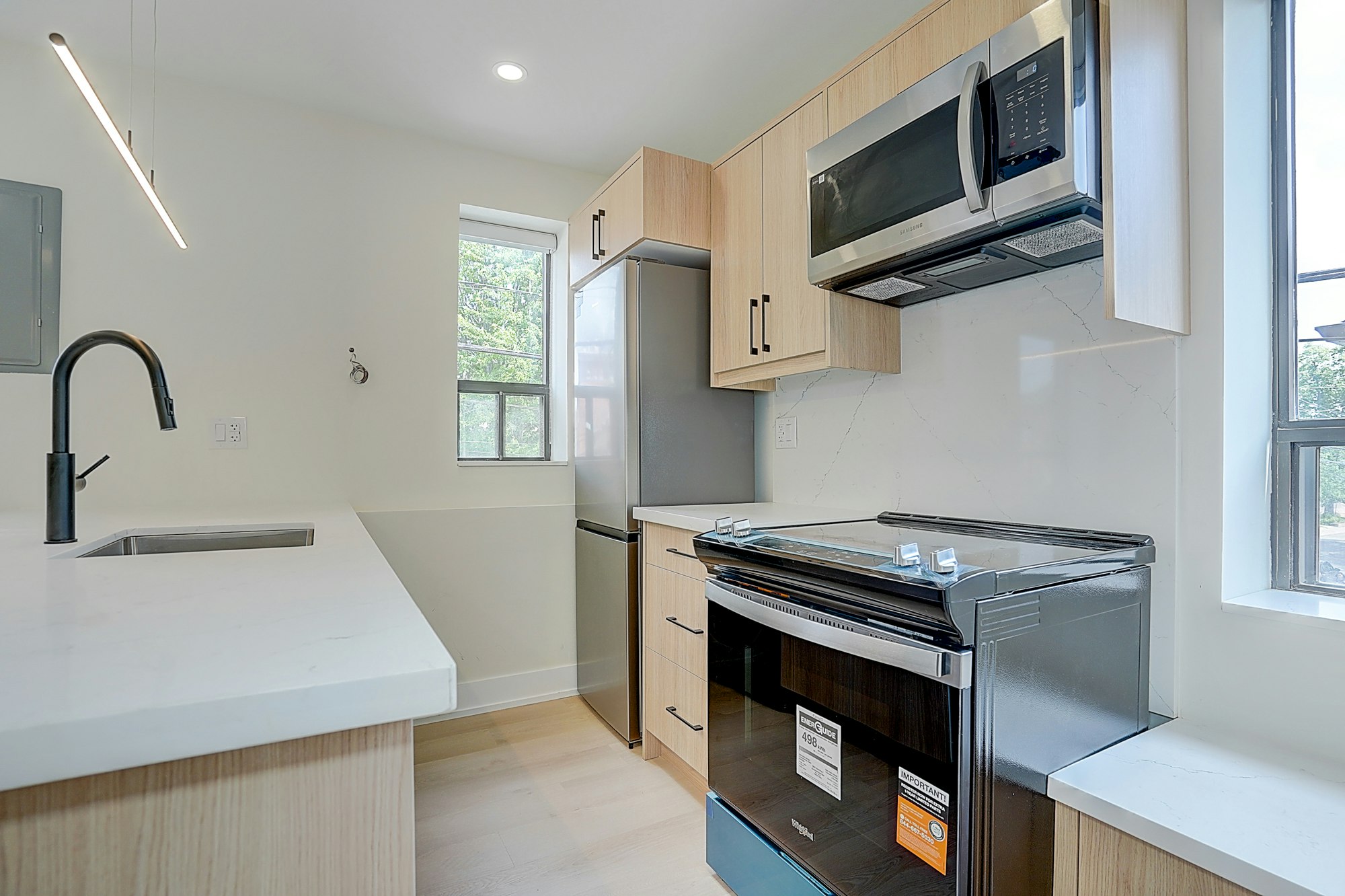 U201-240 Durie Street, Toronto, ON, M6S 3G1 - 9