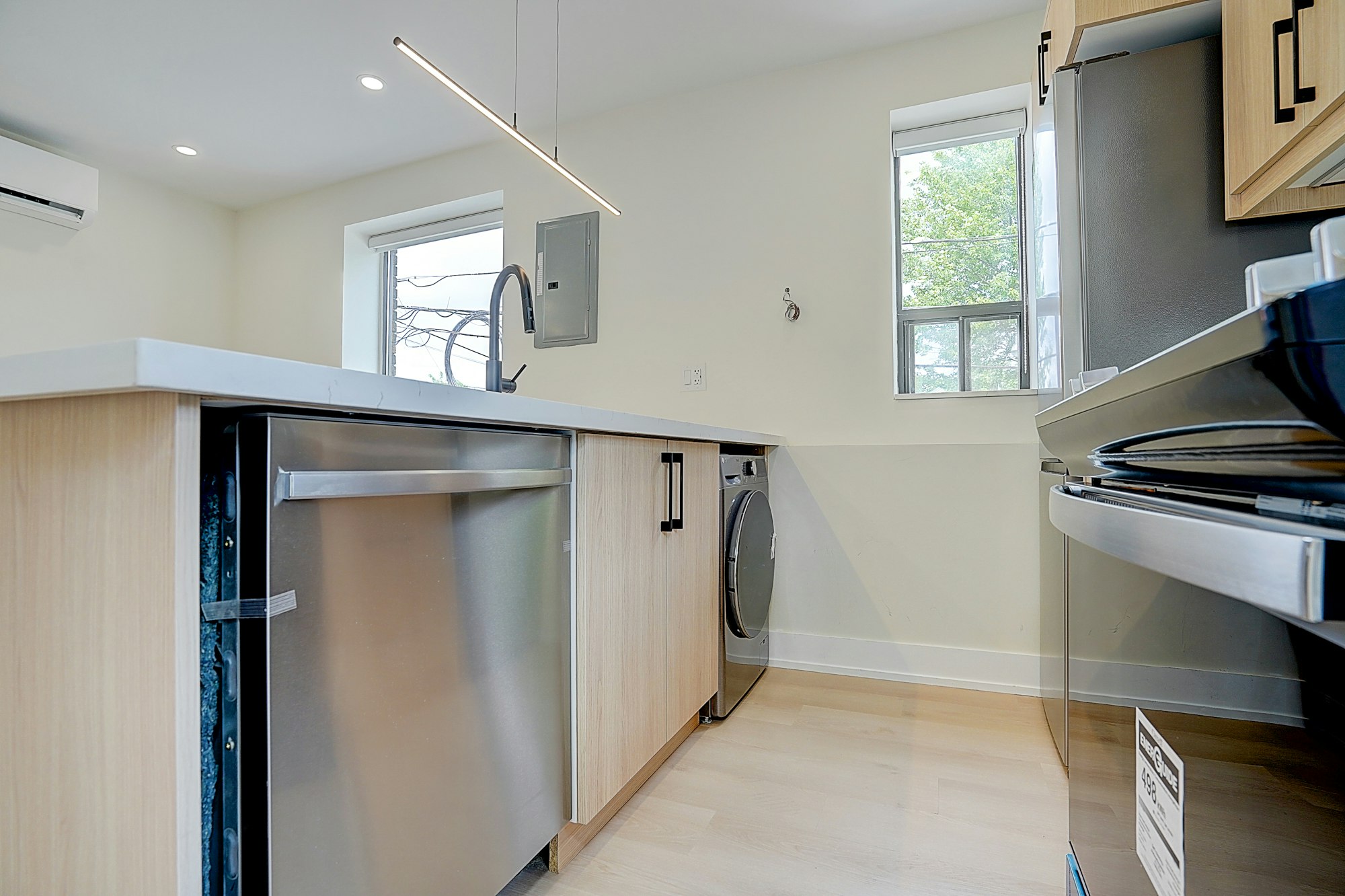 U201-240 Durie Street, Toronto, ON, M6S 3G1 - 13