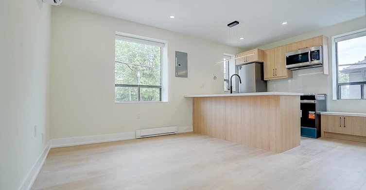 U201-240 Durie Street, Toronto, ON, M6S 3G1 - 3