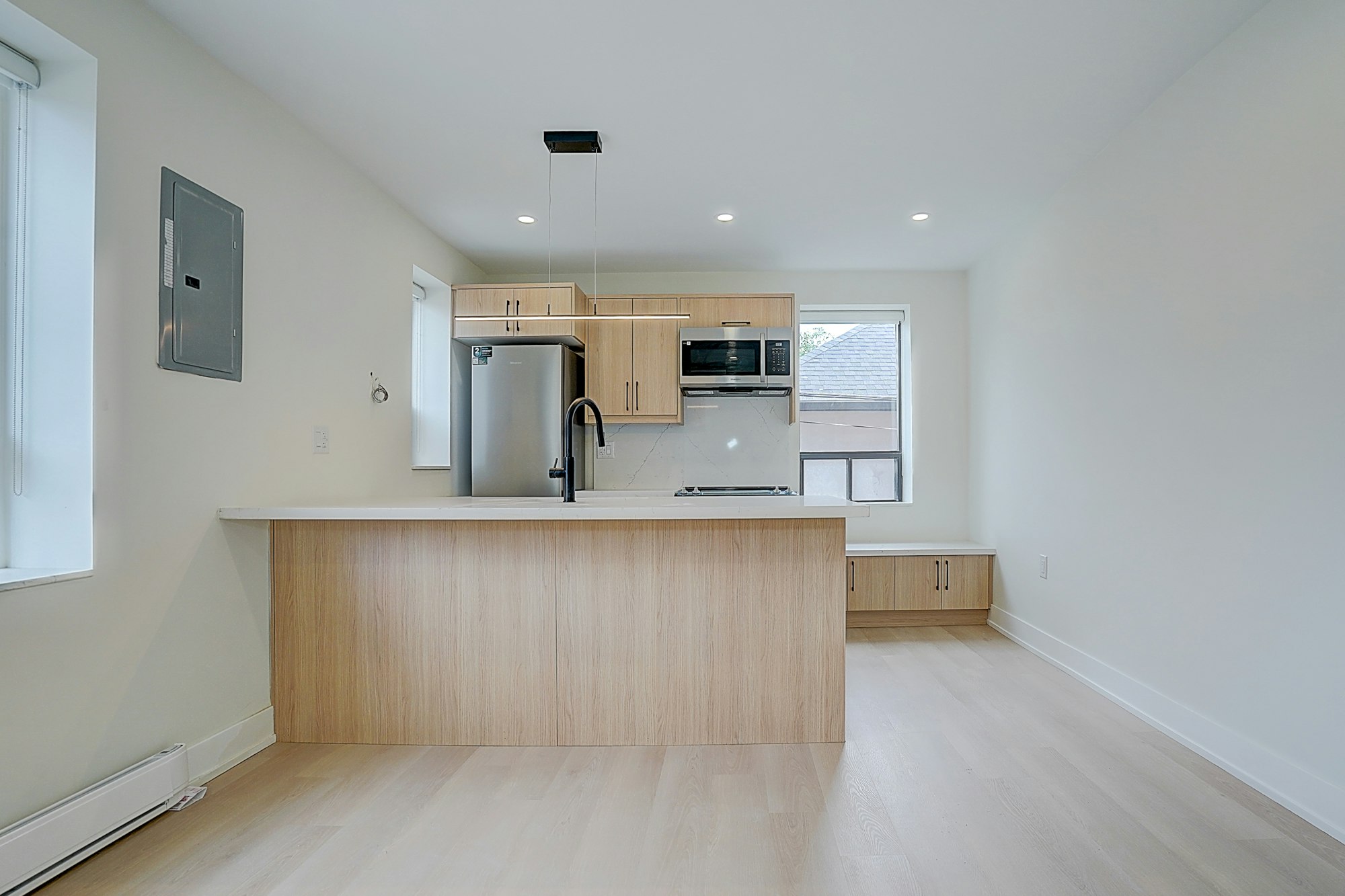 U201-240 Durie Street, Toronto, ON, M6S 3G1 - 5