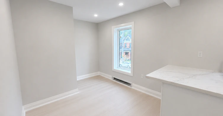 Unit 2-5 Cumberland Avenue, Hamilton, ON, L8M 1Y6 - 2