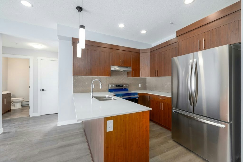U1202-348 Greystone Boulevard, Cochrane, AB, T4C 2B8 - 2