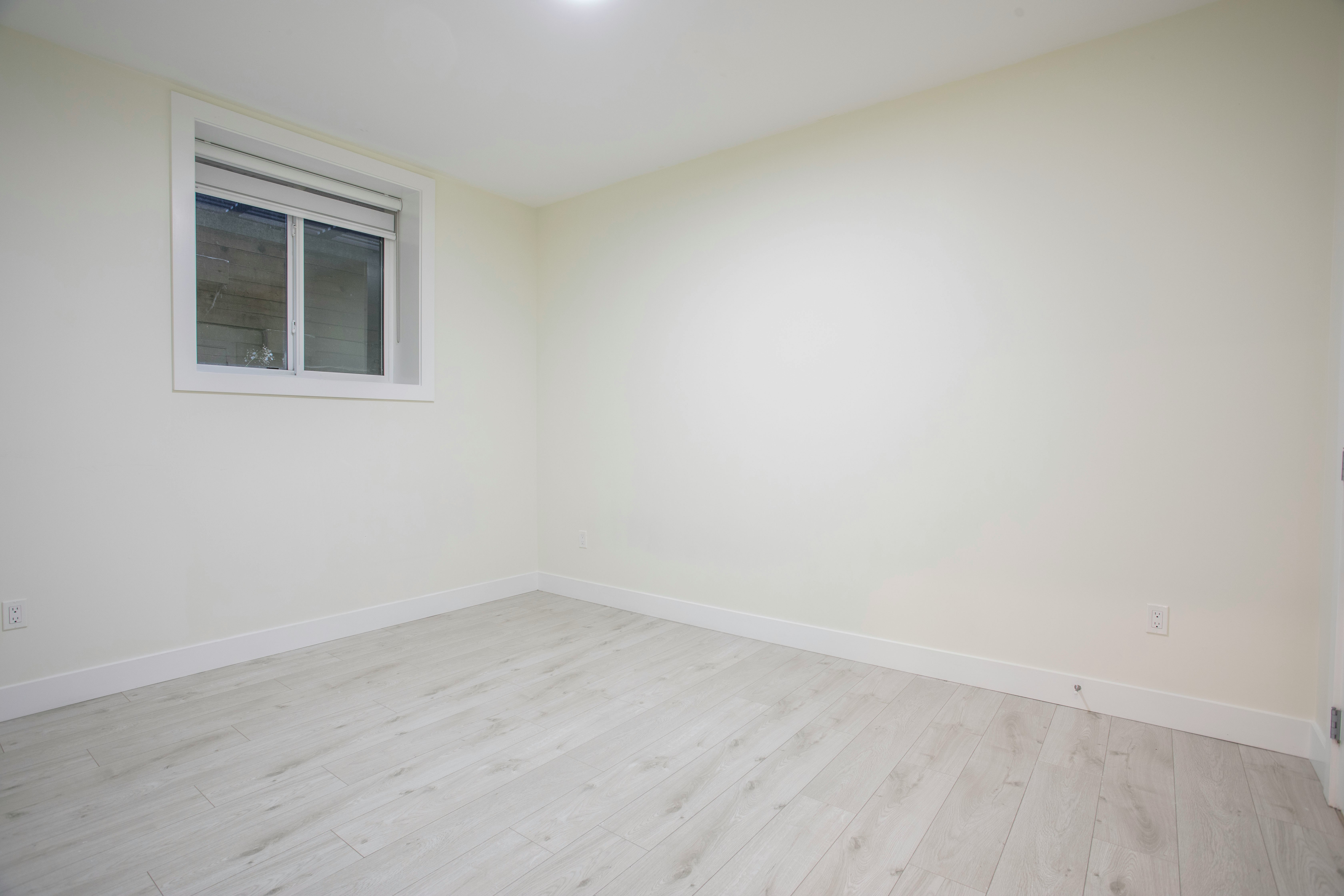 BSMT-156 A Street, Surrey, BC, V4N 6T6 - 14