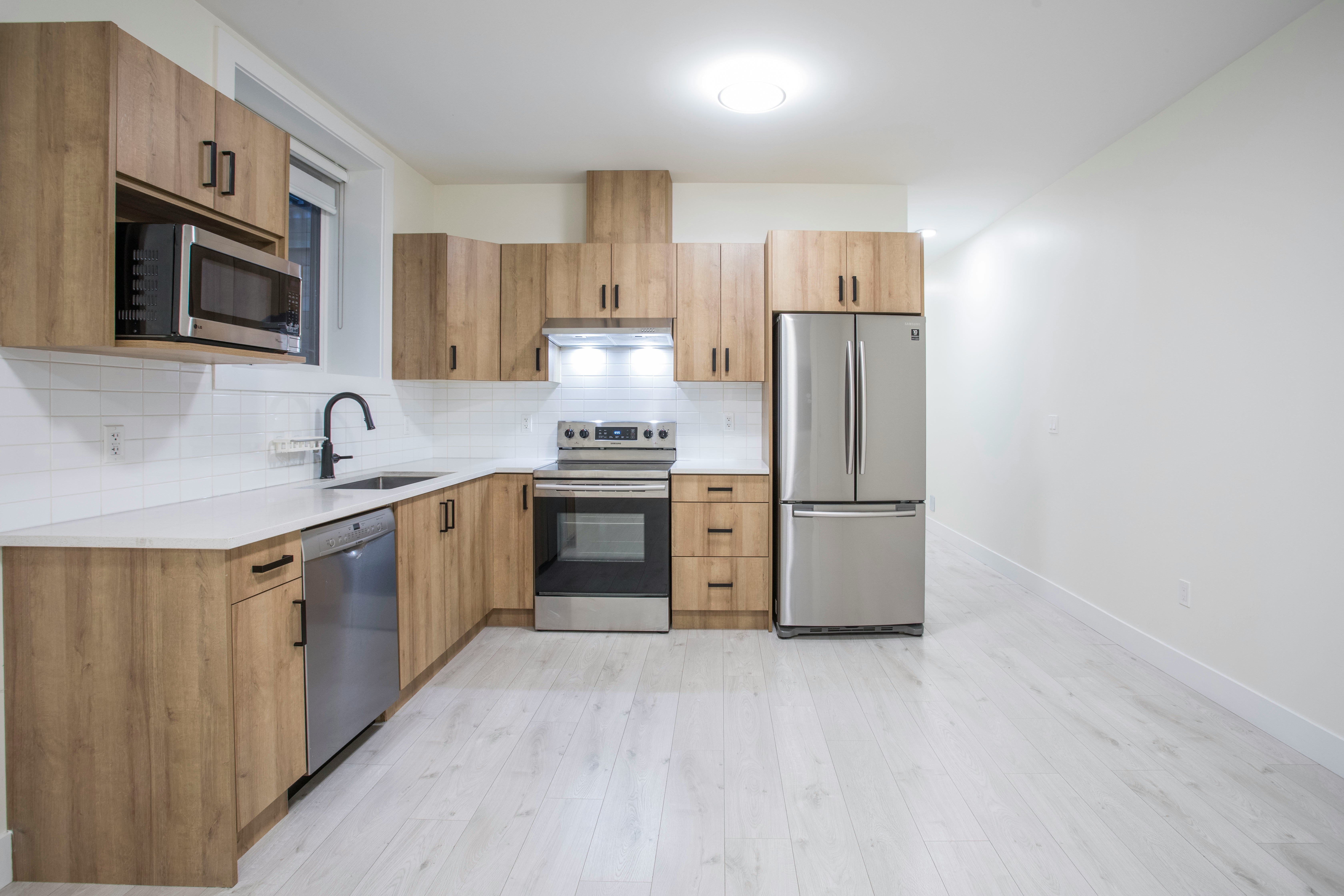 BSMT-156 A Street, Surrey, BC, V4N 6T6 - 2