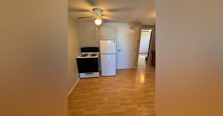 6-221 Michigan Avenue, Point Edward, ON, N7V 1E7 - 7