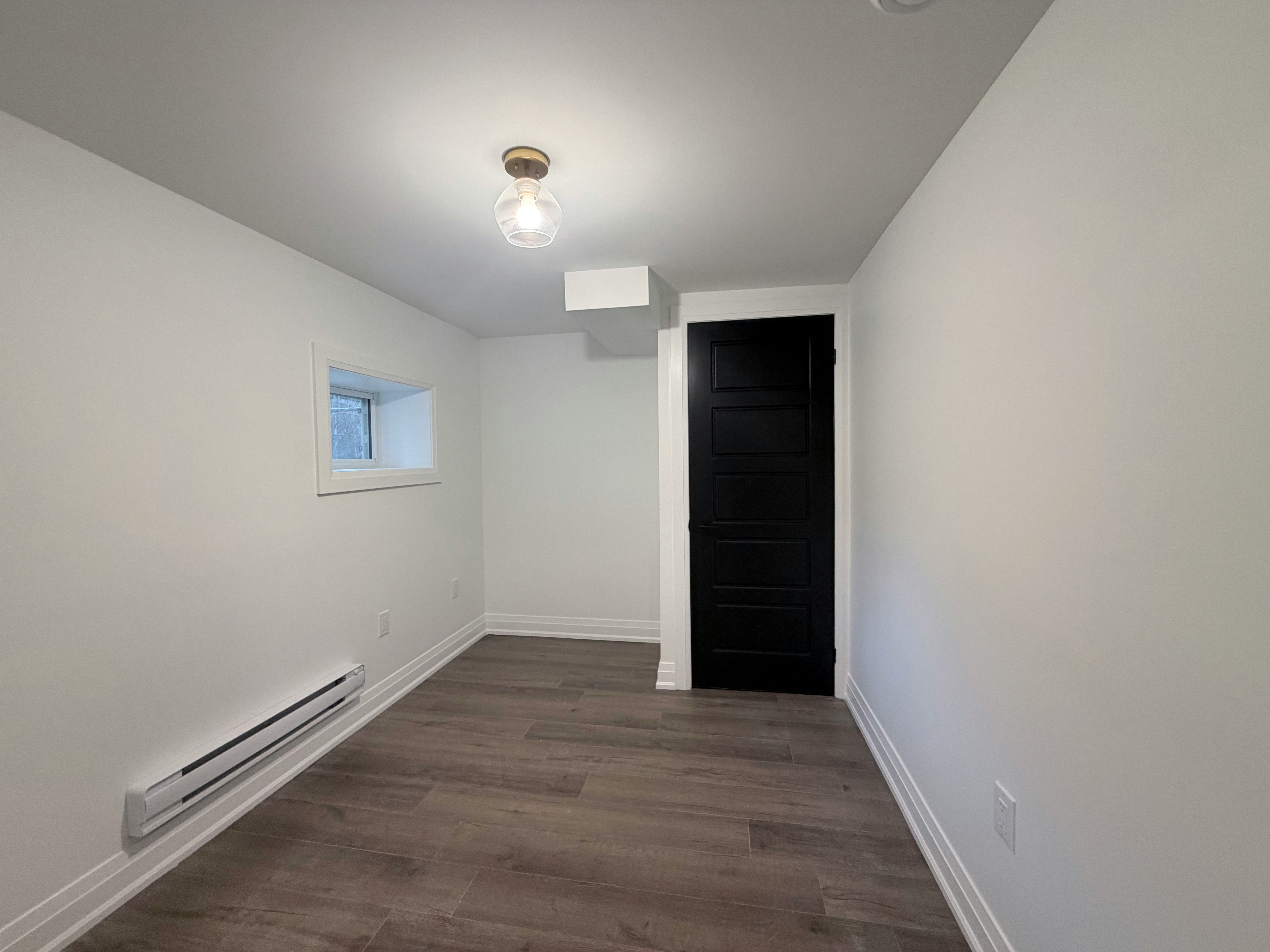 Basement-184 Ottawa Street S, Hamilton, ON, L8K 2E6 - 11