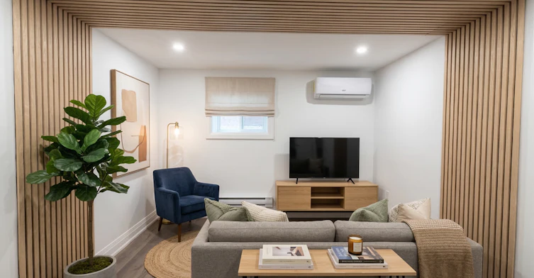 Basement-184 Ottawa Street S, Hamilton, ON, L8K 2E6