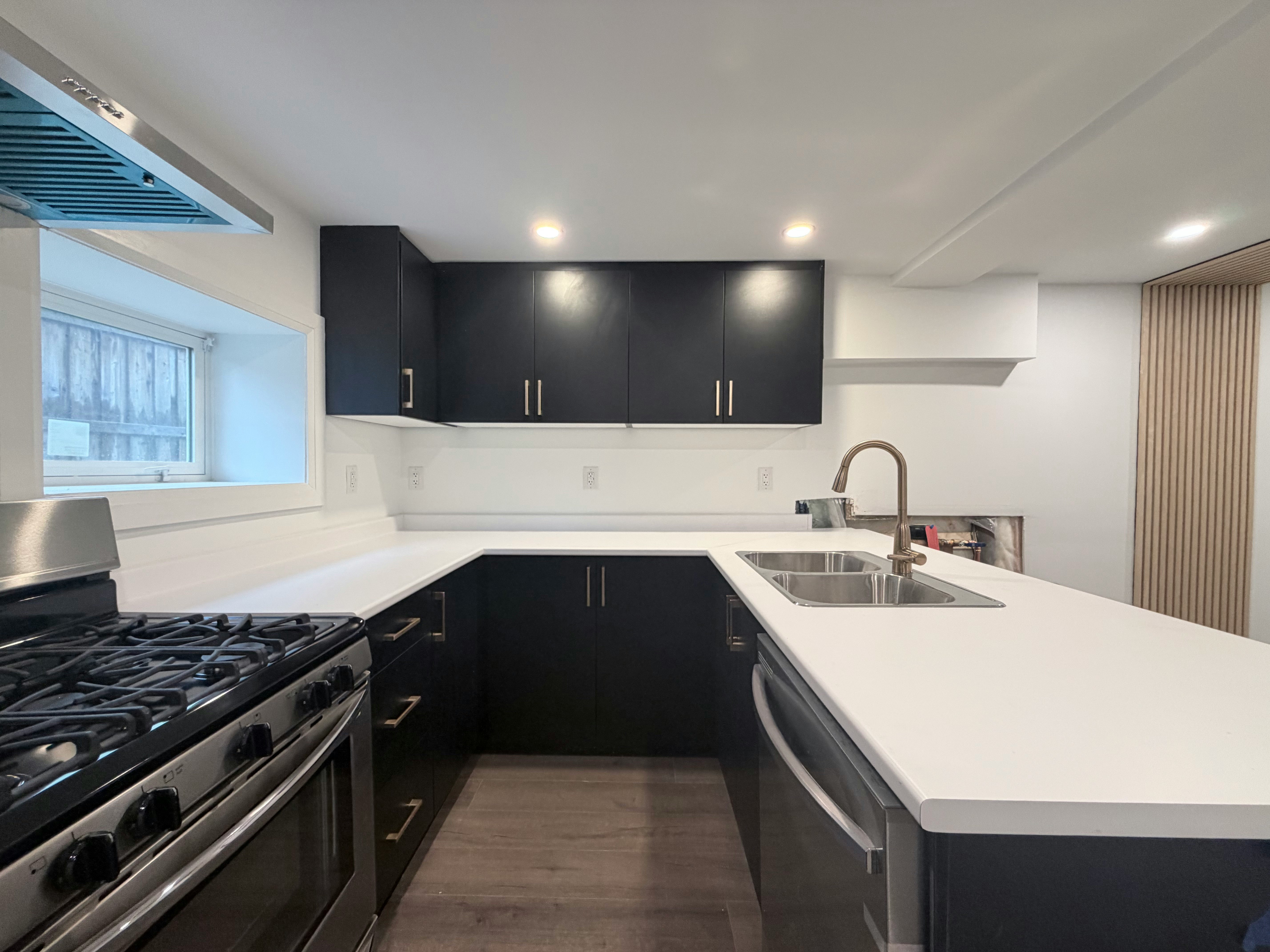 Basement-184 Ottawa Street S, Hamilton, ON, L8K 2E6 - 7