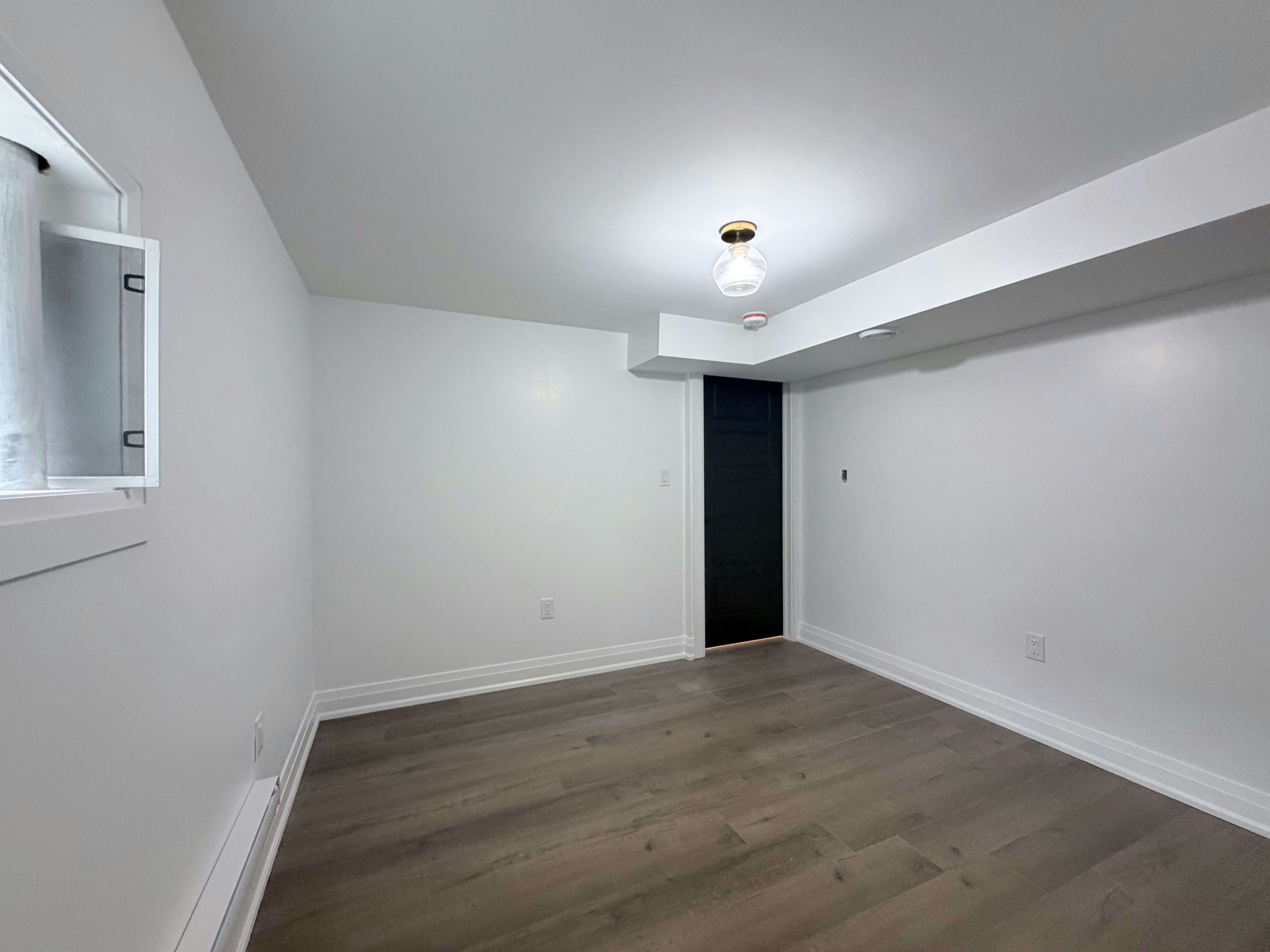 Basement-184 Ottawa Street S, Hamilton, ON, L8K 2E6 - 13