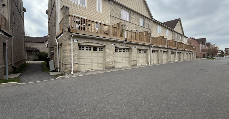 4975 Southampton Drive, Mississauga, ON, L5M 8E2 - 13