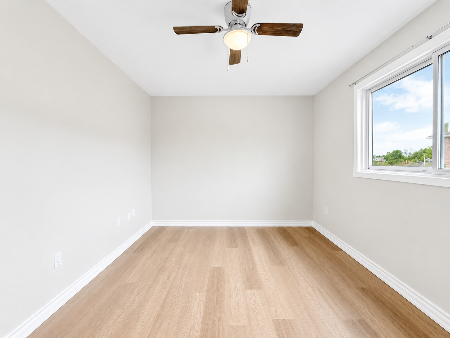 Unit 14-19 Empire Street, Welland, ON, L3B 2L3 - 12
