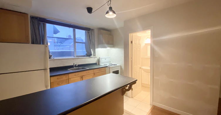 B3-284 Lawrence Avenue West, Toronto, ON, M5M 1B3 - 6