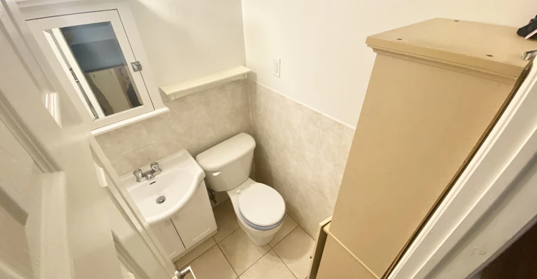 B3-284 Lawrence Avenue West, Toronto, ON, M5M 1B3 - 10