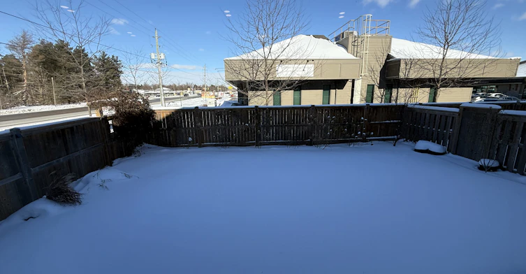 9861 Glendon Drive, Komoka, ON, N0L 1R0 - 18