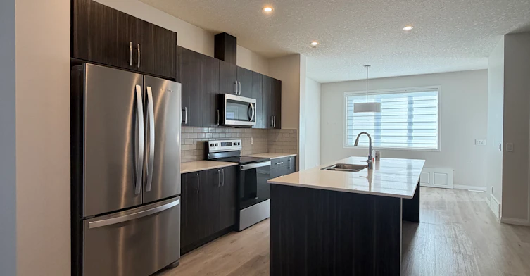636 35th Street Southwest, Edmonton, AB, T6X 2Z1 - 5