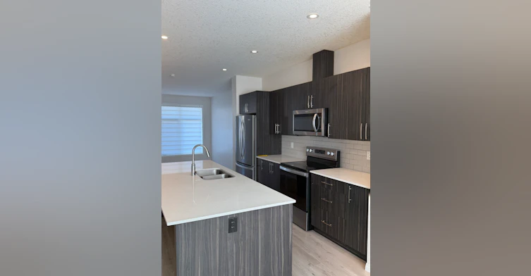 636 35th Street Southwest, Edmonton, AB, T6X 2Z1 - 6