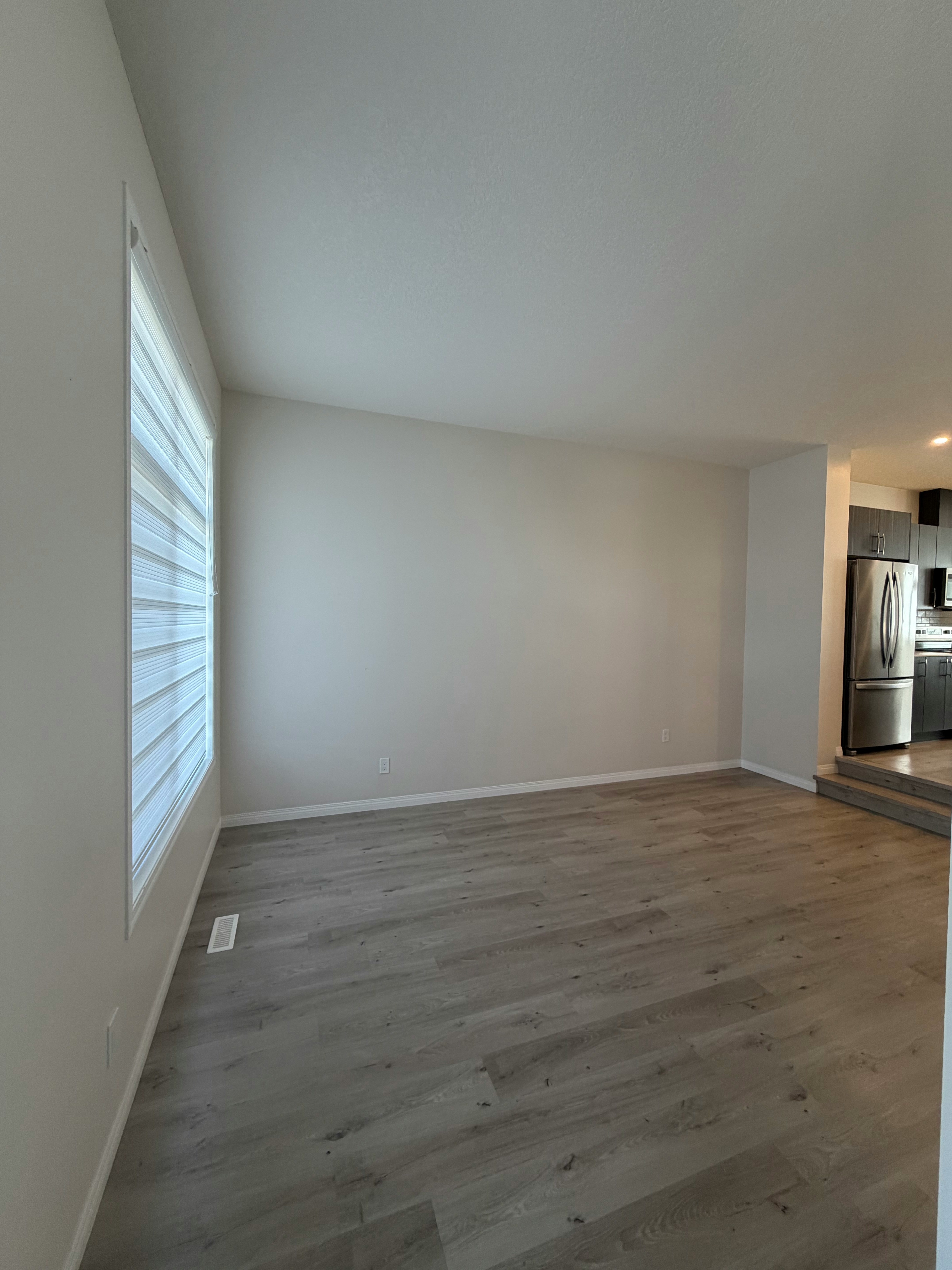 636 35th Street Southwest, Edmonton, AB, T6X 2Z1 - 4