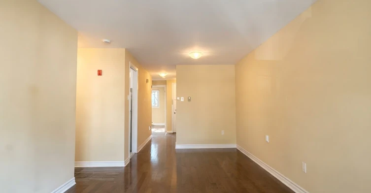 201-176 Howland Avenue, Toronto, ON, M5R 3B6 - 4