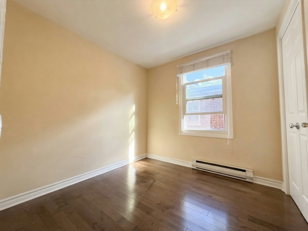 201-176 Howland Avenue, Toronto, ON, M5R 3B6 - 19