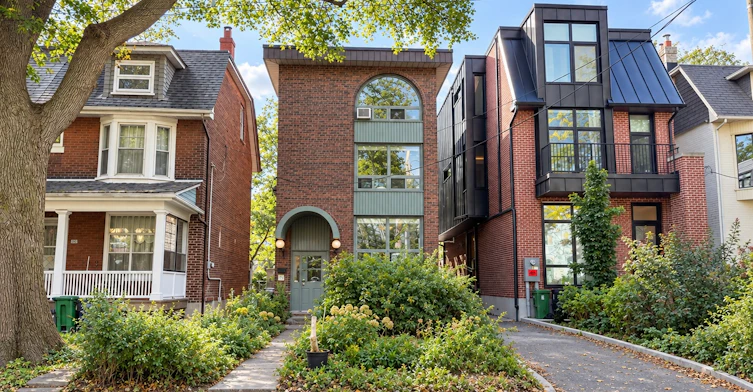201-176 Howland Avenue, Toronto, ON, M5R 3B6 - 24