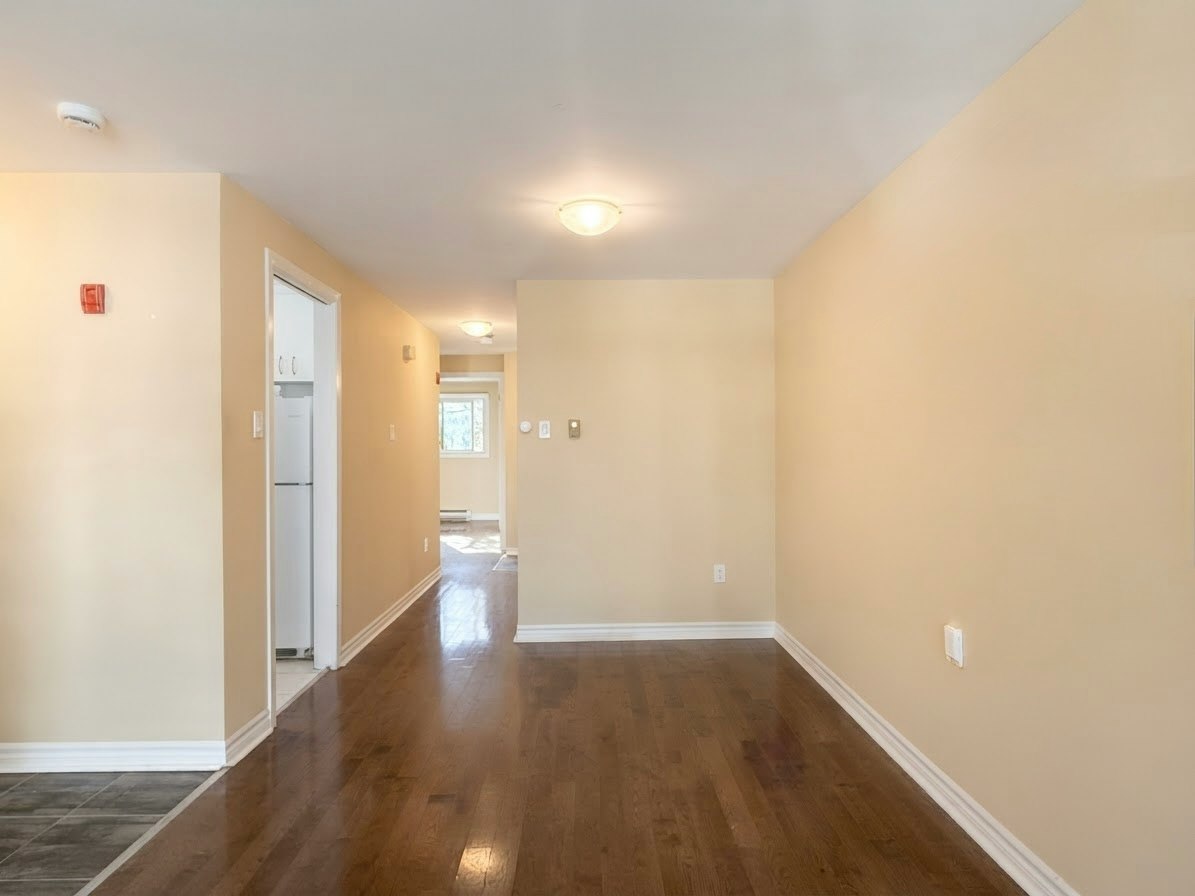 201-176 Howland Avenue, Toronto, ON, M5R 3B6 - 7
