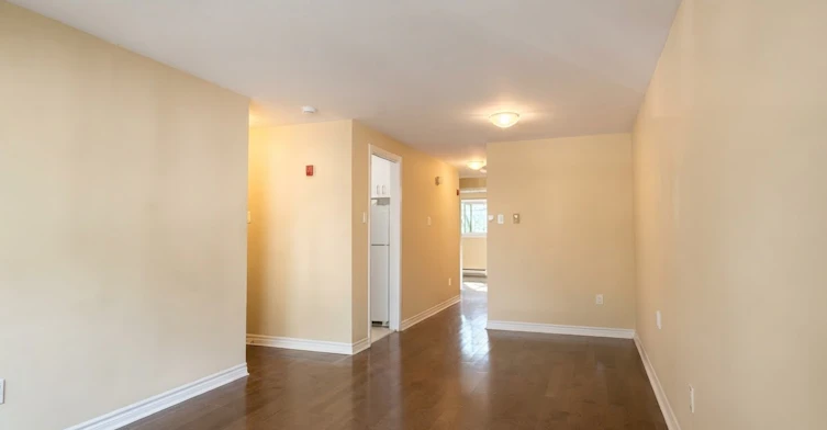 201-176 Howland Avenue, Toronto, ON, M5R 3B6 - 5