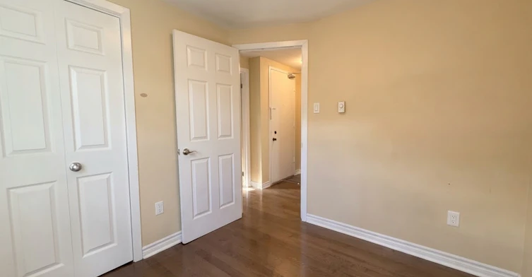 201-176 Howland Avenue, Toronto, ON, M5R 3B6 - 20