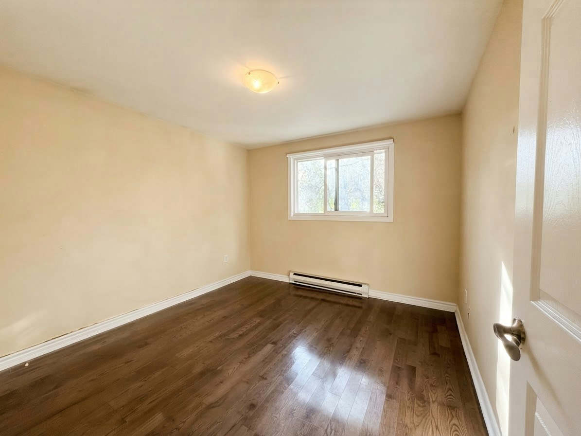 201-176 Howland Avenue, Toronto, ON, M5R 3B6 - 14